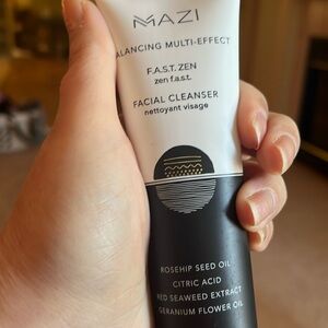 Mazi balancing multi effect facial cleanser